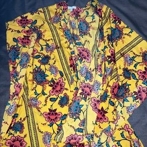 Yellow Floral Wrap 4x-5x